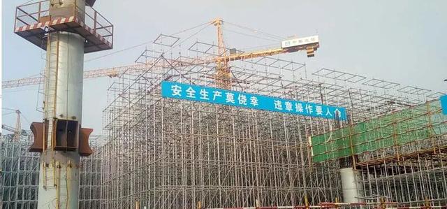 傳統(tǒng)腳手架正在向盤扣腳手架轉(zhuǎn)型！(圖2)